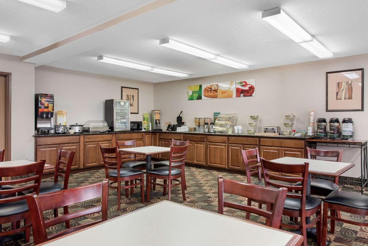 Quality Inn & Suites Lebanon I-65 Zewnętrze zdjęcie