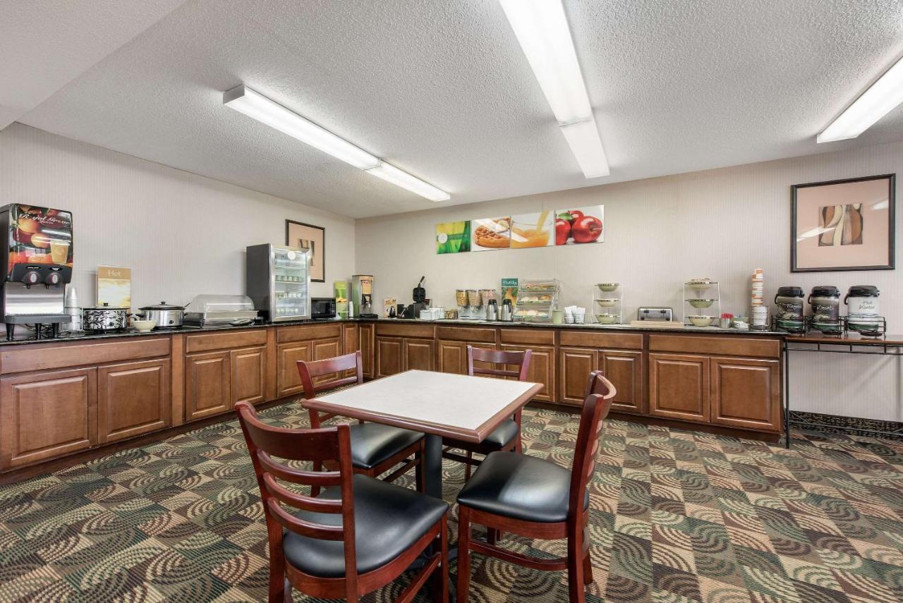 Quality Inn & Suites Lebanon I-65 Zewnętrze zdjęcie