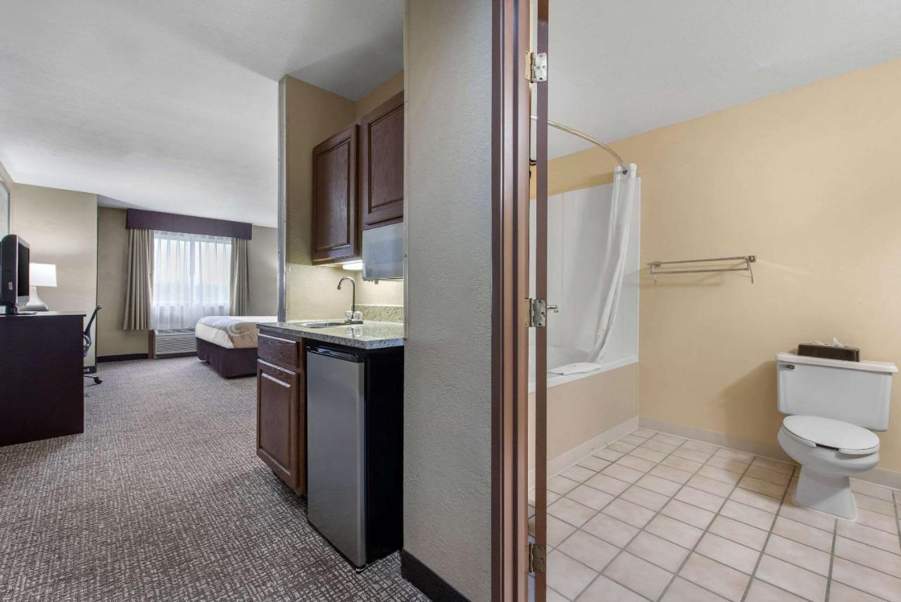 Quality Inn & Suites Lebanon I-65 Zewnętrze zdjęcie