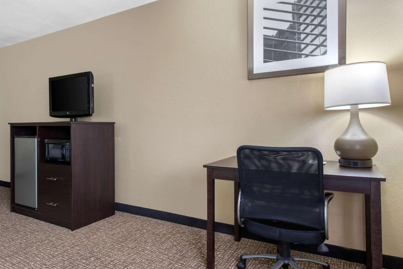 Quality Inn & Suites Lebanon I-65 Zewnętrze zdjęcie